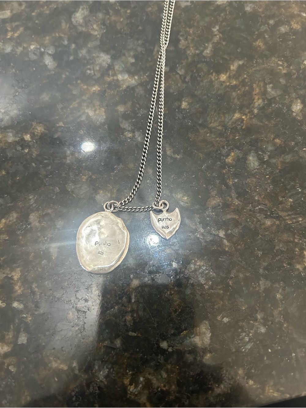 Pyrrha Defender Necklace - Picture 3 of 4